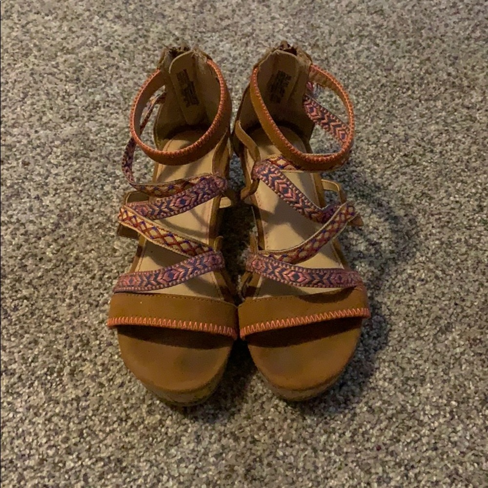 Girls Wedges